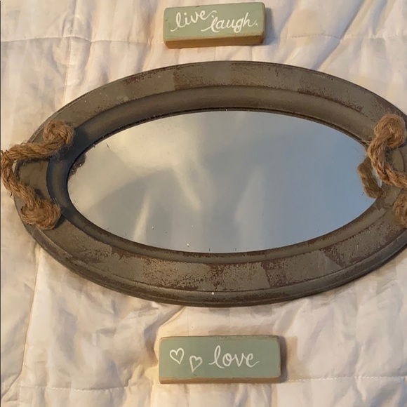 Small distressed mirror with 2 placards. - Picture 1 of 1